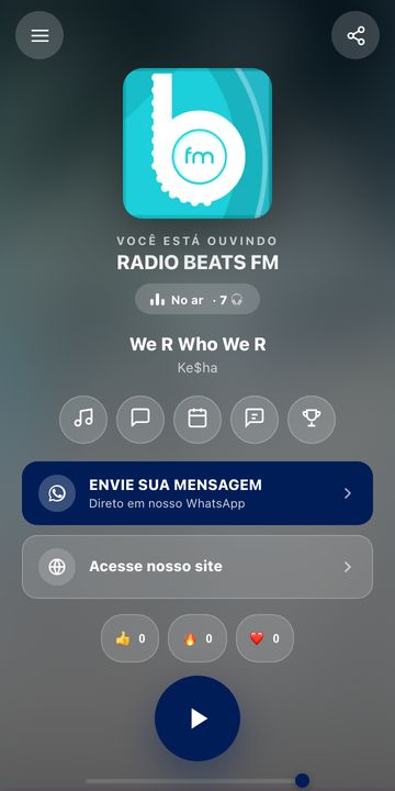 Modelo Capa Cheia do app para rádio do xCAST, tela real da rádio de demonstração Beats FM